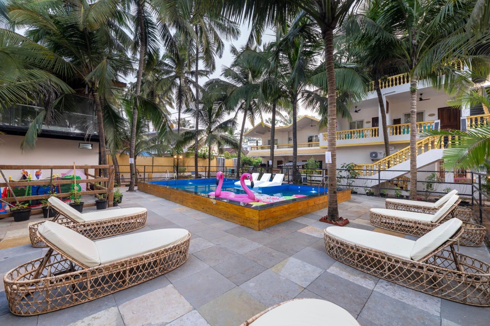 The Rose Goa Beach Resort Агонда Экстерьер фото