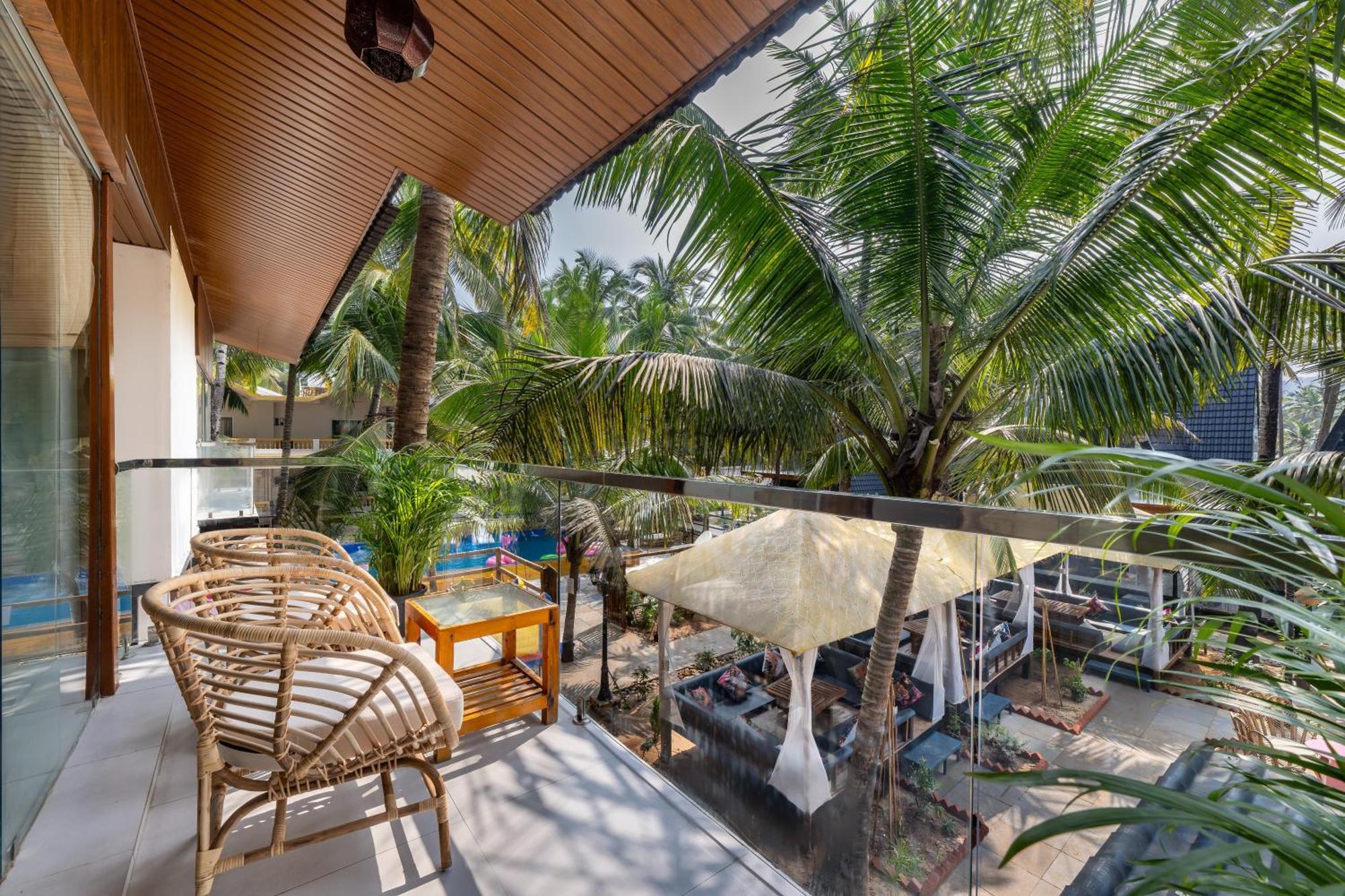 The Rose Goa Beach Resort Агонда Экстерьер фото