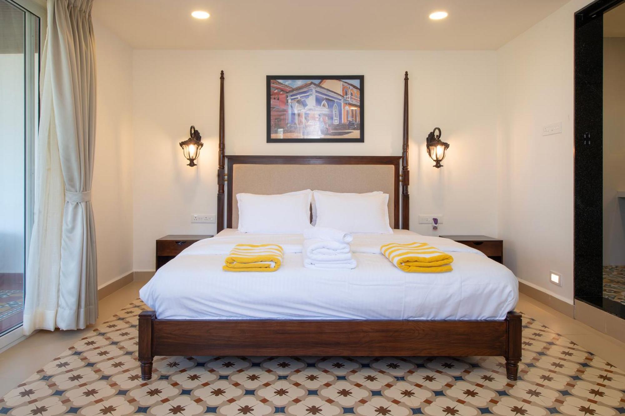 The Rose Goa Beach Resort Агонда Экстерьер фото